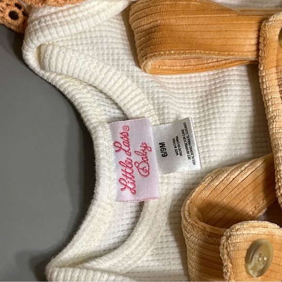 Orange and Cream Babygirl velour Outfit w/ Hat ruffle & lace detail. No flaws - Picture 8 of 11